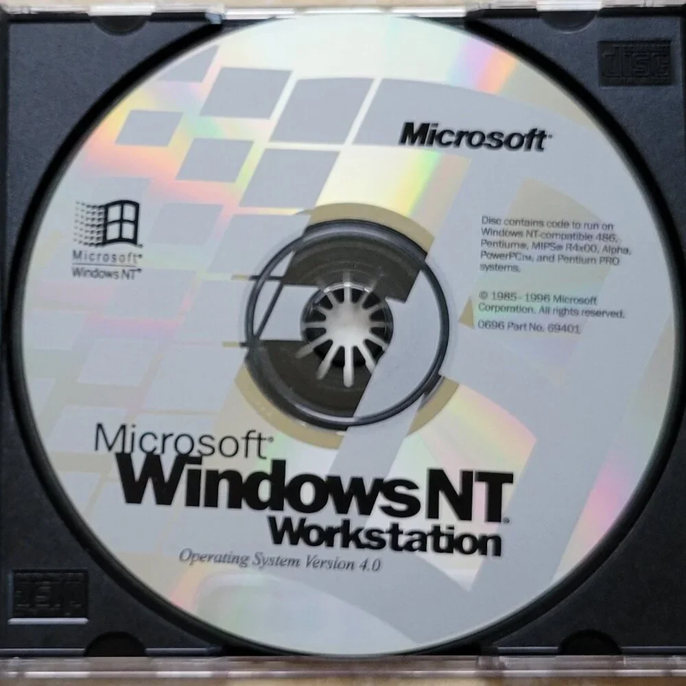 Vintage - Microsoft Windows NT Workstation Version 4.0 1996